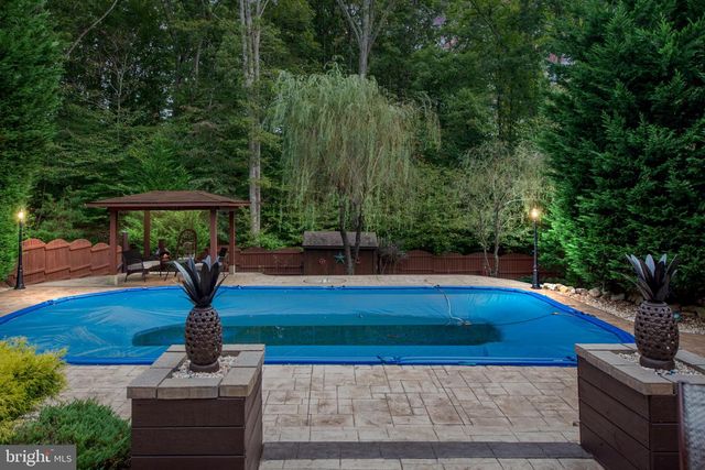 14 SANCTUARY LN, Stafford, VA 22554