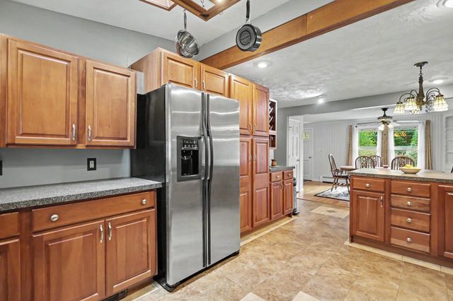 13 Patricia Street, Windham, NH 03087