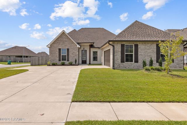 100 Fairdale Drive, Youngsville, LA 70592