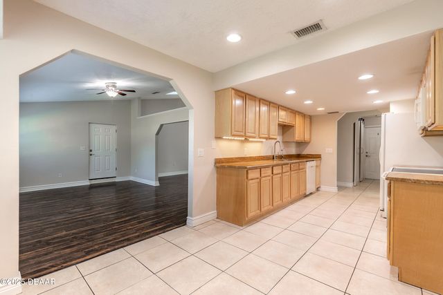 1105 Donnell Drive, Port Orange, FL 32129