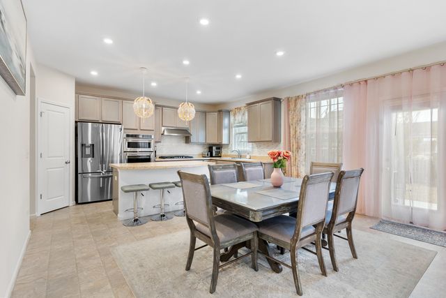 12455 S Compass Avenue, Plainfield, IL 60585