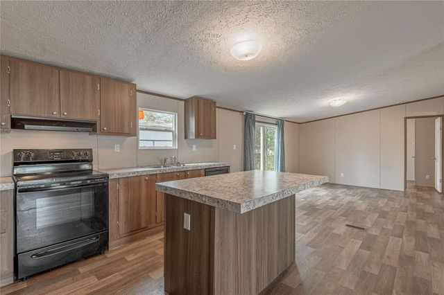 531 Canal Drive, Point Blank, TX 77364