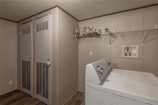 531 Canal Drive, Point Blank, TX 77364