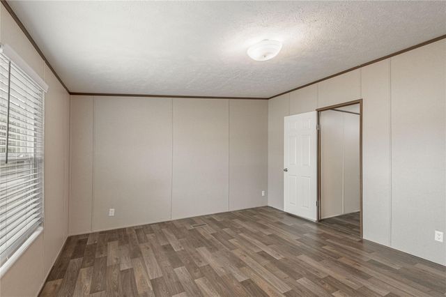 531 Canal Drive, Point Blank, TX 77364