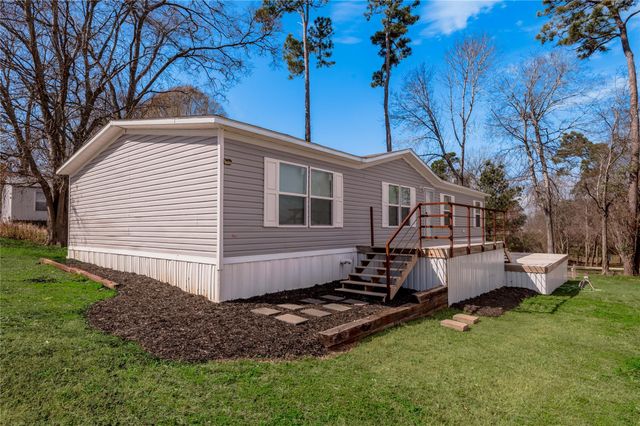 531 Canal Drive, Point Blank, TX 77364