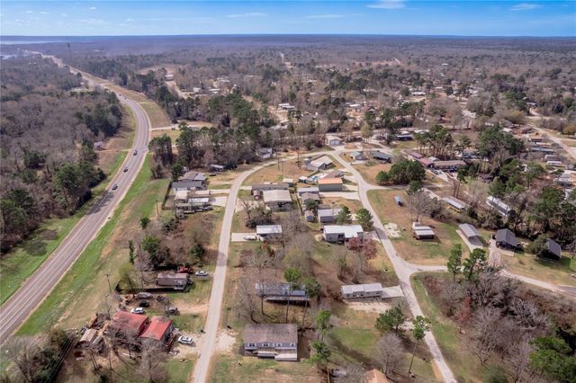 531 Canal Drive, Point Blank, TX 77364