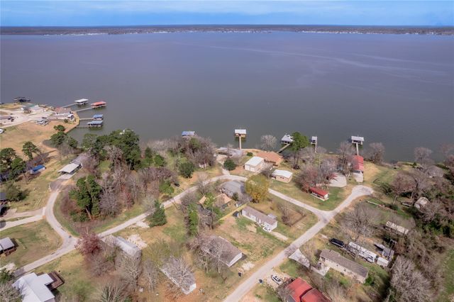 531 Canal Drive, Point Blank, TX 77364