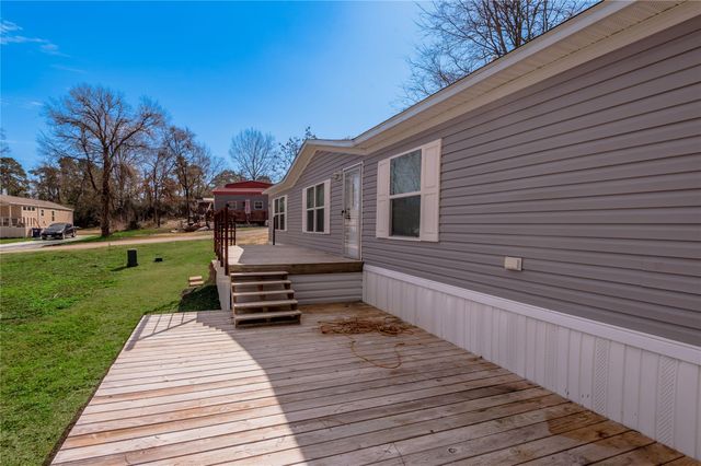 531 Canal Drive, Point Blank, TX 77364