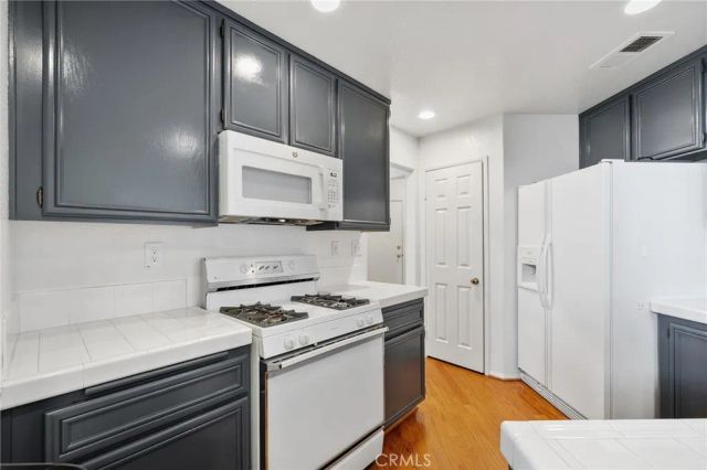 125 Autumn Oaks, Glendora, CA 91741