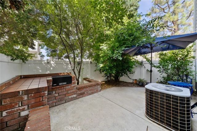 125 Autumn Oaks, Glendora, CA 91741
