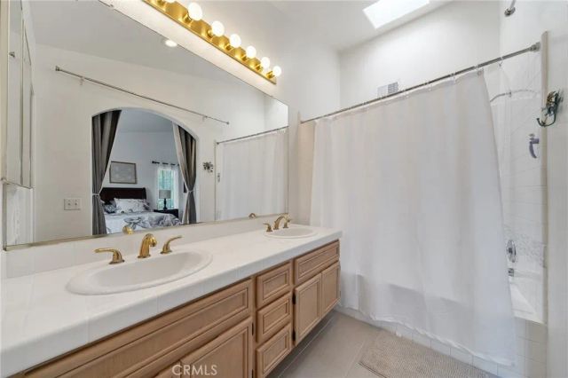 125 Autumn Oaks, Glendora, CA 91741