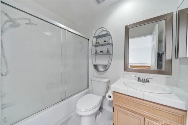 125 Autumn Oaks, Glendora, CA 91741