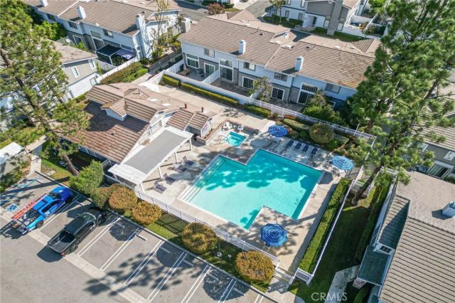 125 Autumn Oaks, Glendora, CA 91741