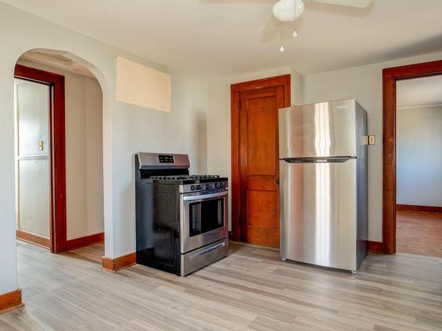 1818 Vanburen St, Aliquippa, PA 15001