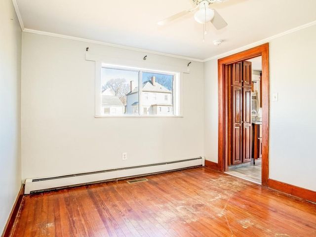 1818 Vanburen St, Aliquippa, PA 15001