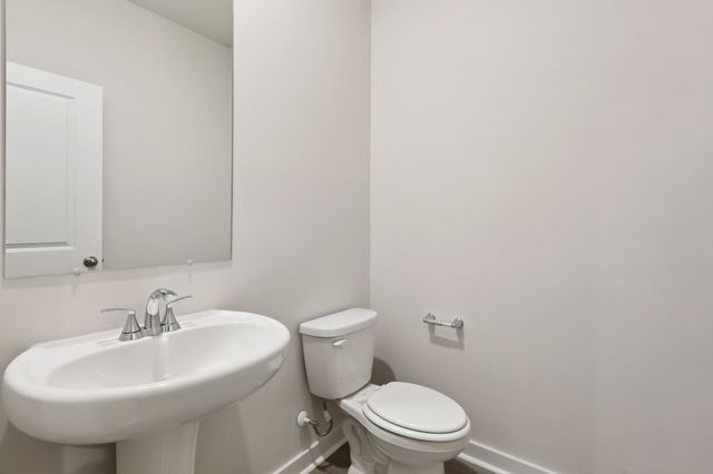 1033 Kiley Ct, Antioch, TN 37013
