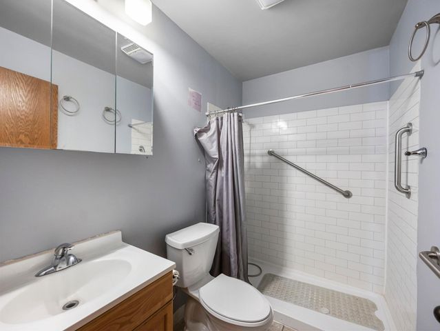 3461 Kent Street 1005, Shoreview, MN 55126