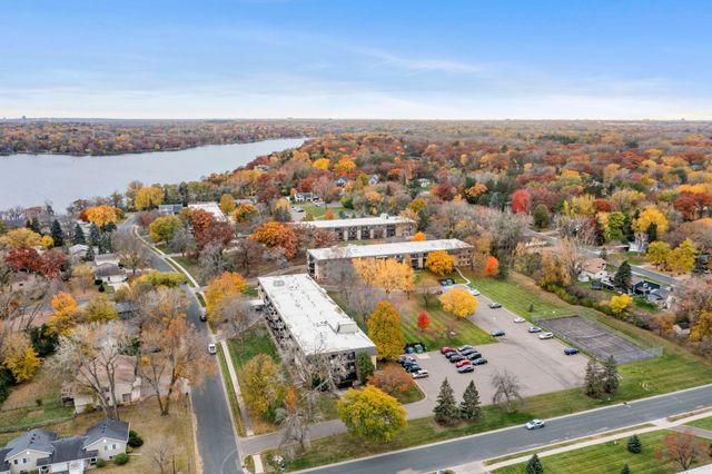 3461 Kent Street 1005, Shoreview, MN 55126