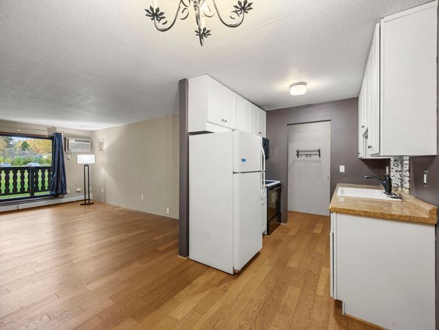 3461 Kent Street 1005, Shoreview, MN 55126