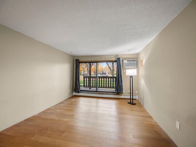 3461 Kent Street 1005, Shoreview, MN 55126