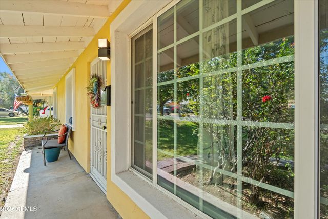 8216 N 9TH Street, Phoenix, AZ 85020