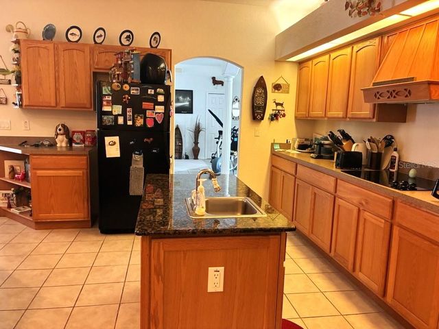 66 LONE PINE STREET, Homosassa, FL 34446
