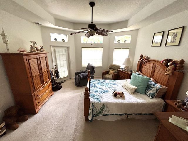 66 LONE PINE STREET, Homosassa, FL 34446