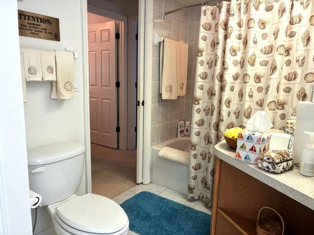 66 LONE PINE STREET, Homosassa, FL 34446