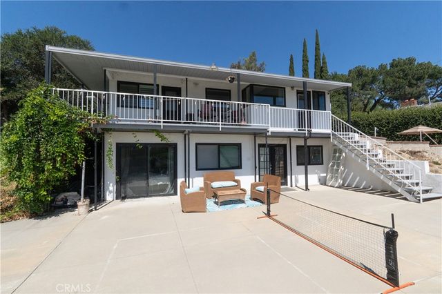 2245 Vista Rd, La Habra Heights, CA 90631