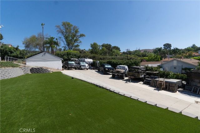 2245 Vista Rd, La Habra Heights, CA 90631