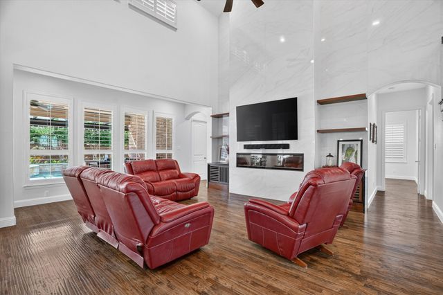 6627 Dolan Falls Dr, Argyle, TX 76226