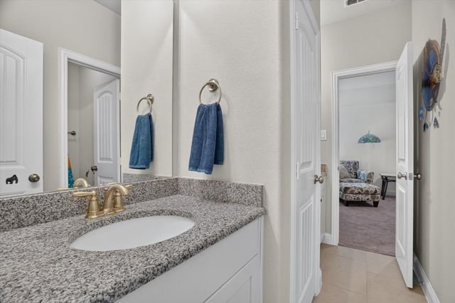6627 Dolan Falls Dr, Argyle, TX 76226
