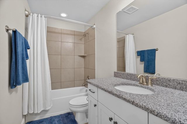 6627 Dolan Falls Dr, Argyle, TX 76226
