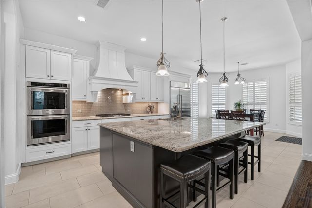 6627 Dolan Falls Dr, Argyle, TX 76226