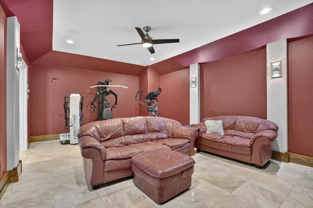 6627 Dolan Falls Dr, Argyle, TX 76226