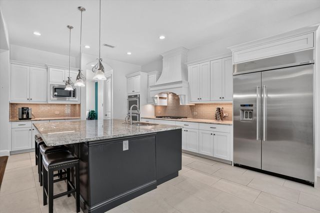6627 Dolan Falls Dr, Argyle, TX 76226