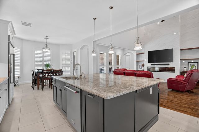 6627 Dolan Falls Dr, Argyle, TX 76226