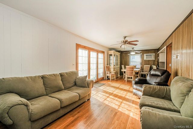 74 Highview Avenue, Staten Island, NY 10301