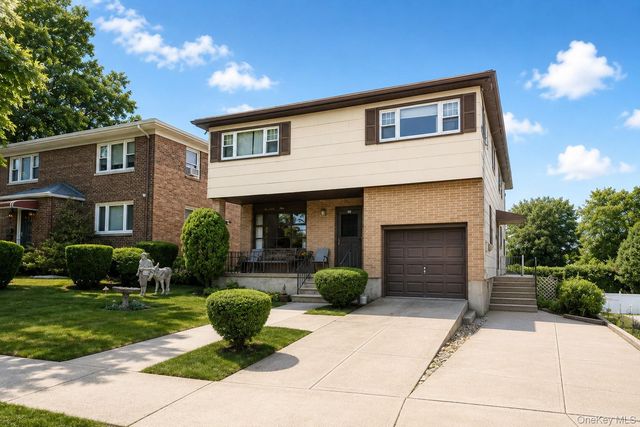 74 Highview Avenue, Staten Island, NY 10301