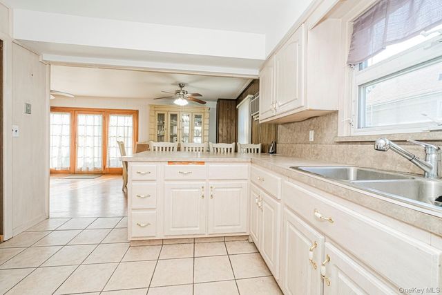 74 Highview Avenue, Staten Island, NY 10301