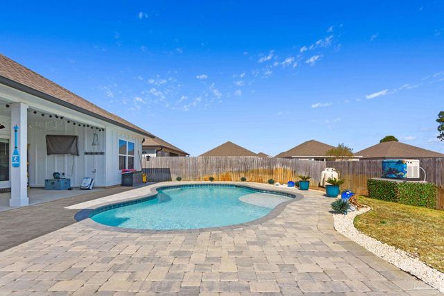 6315 Jenks Dr, Gulf Breeze, FL 32563