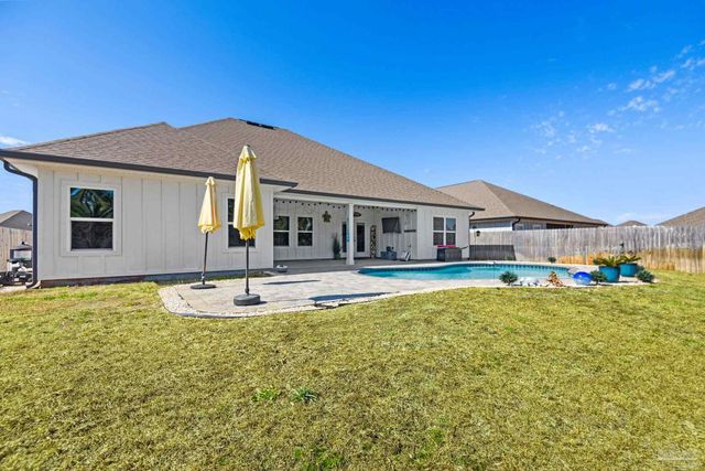 6315 Jenks Dr, Gulf Breeze, FL 32563