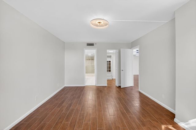 5260 NW 2nd Avenue 206, Boca Raton, FL 33487