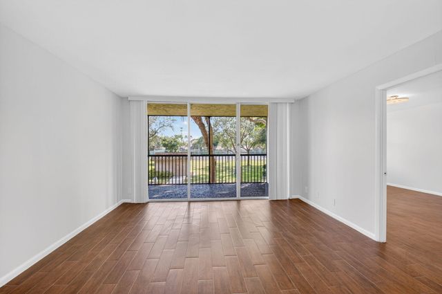 5260 NW 2nd Avenue 206, Boca Raton, FL 33487