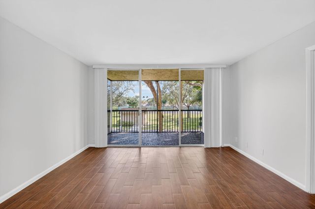 5260 NW 2nd Avenue 206, Boca Raton, FL 33487