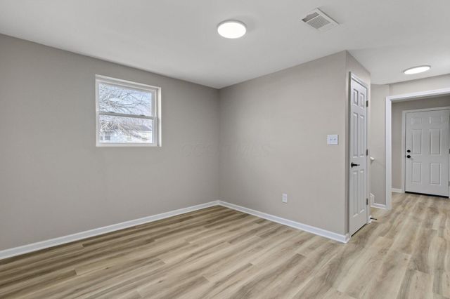 765 Breathitt Avenue, Columbus, OH 43207