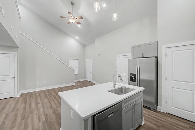 2710 Amelia Ln., Salina, KS 67401