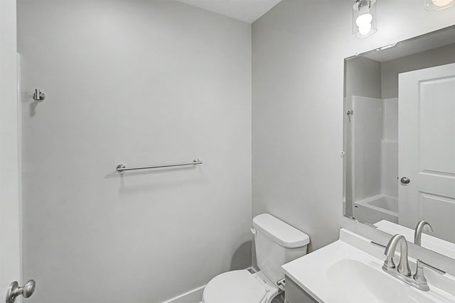 2710 Amelia Ln., Salina, KS 67401