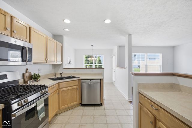 12706 Brewton Street, Fishers, IN 46038