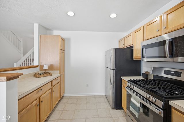 12706 Brewton Street, Fishers, IN 46038